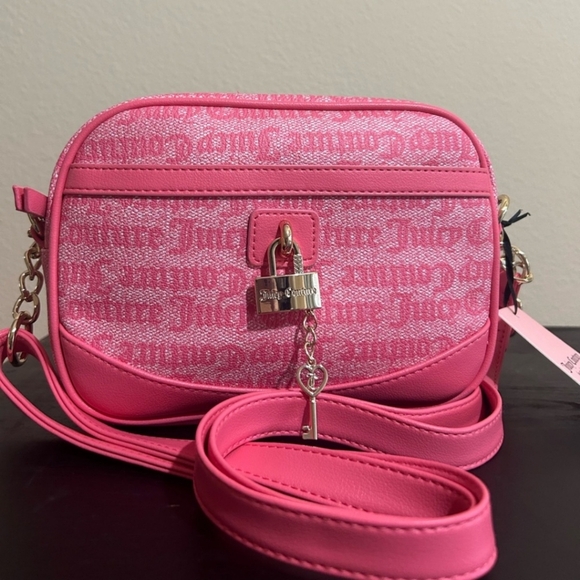 Juicy Couture Viral Eastside Westside Pink Lemonade Crossbody Bag NWT - Picture 1 of 7